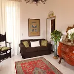 Boutique Galatea 3*