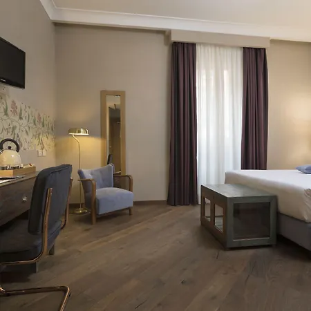 מלון Boutique Galatea 3*