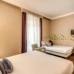 Boutique Galatea Hotel 3*